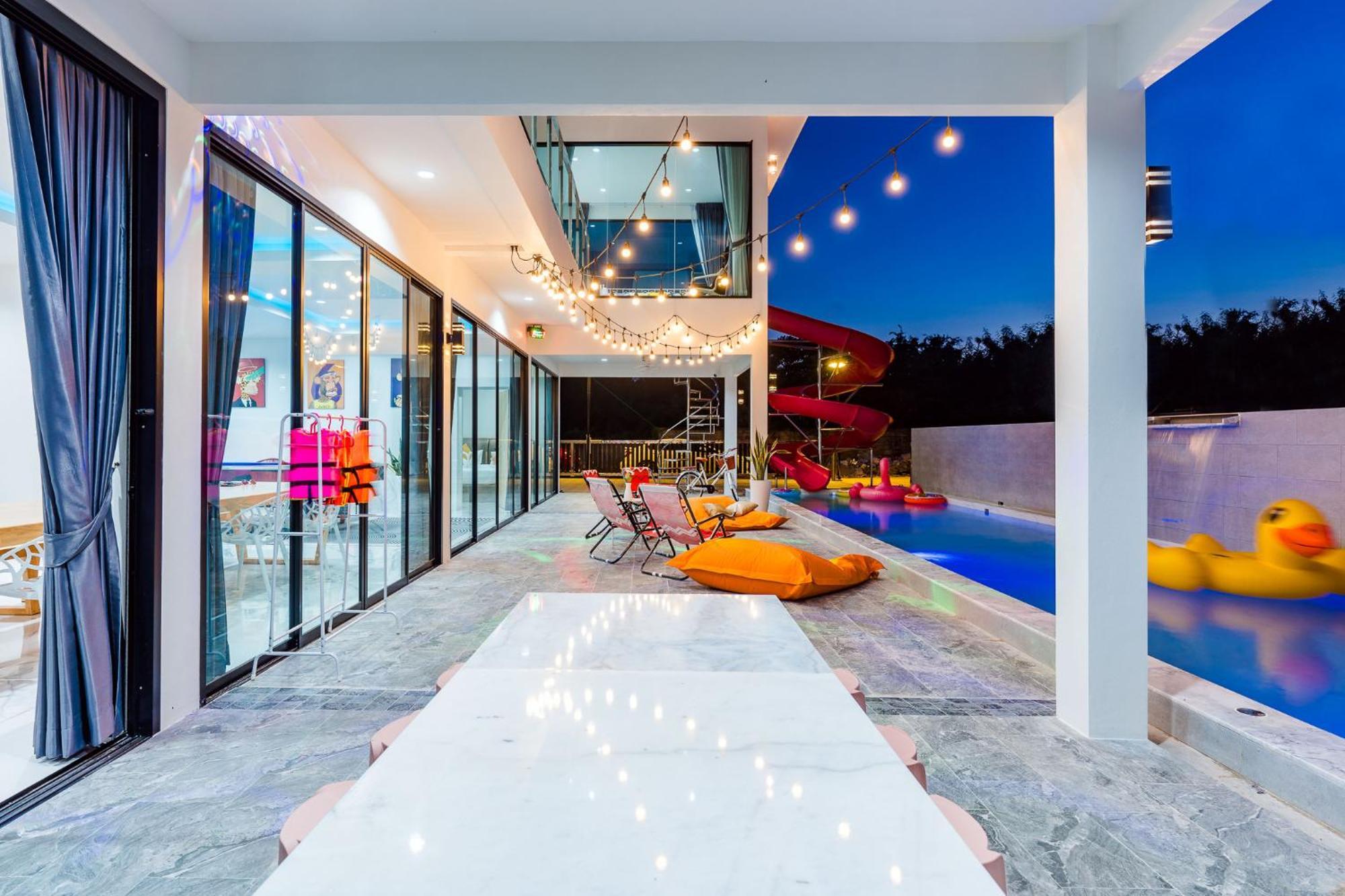For U Poolvilla วิลล่าหลังใหญ่ใกล้เมืองใกล้ทะเล * Hua Hin